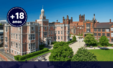 Estude em uma universidade reconhecida mundialmente pela excelência em pesquisa e inovação, no coração da cidade de Newcastle.